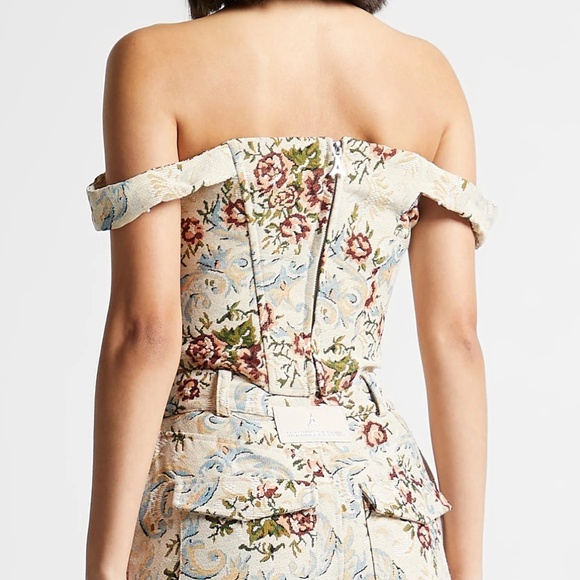 Maniere De Voir Floral Off-Shoulder Top - Picture 2 of 2